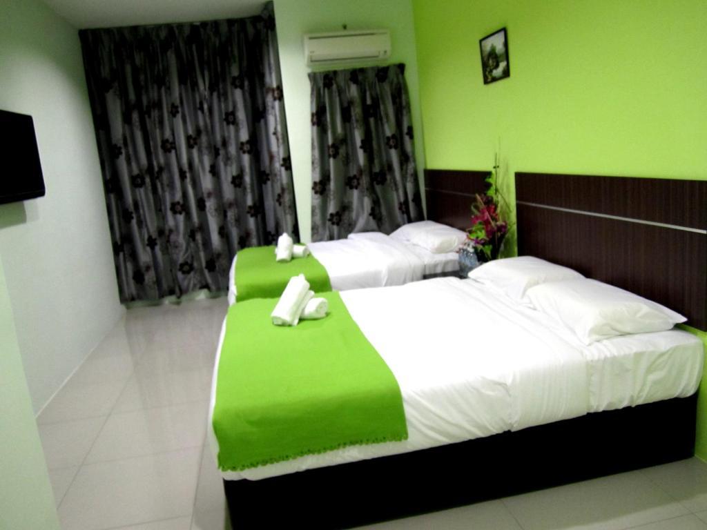 Eco Hotel Putra Каджанг Номер фото